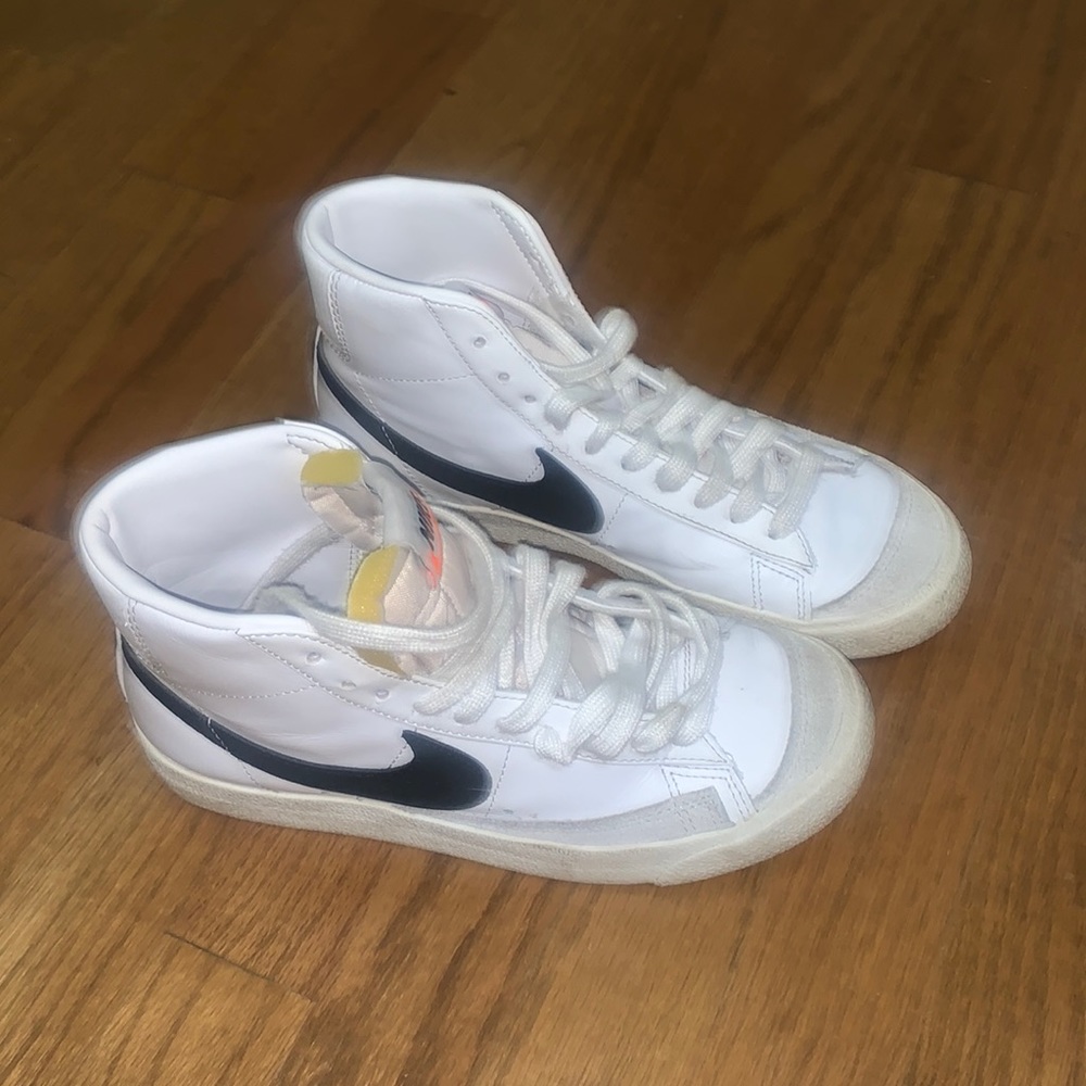 Women's Nike Blazer 77 Mid